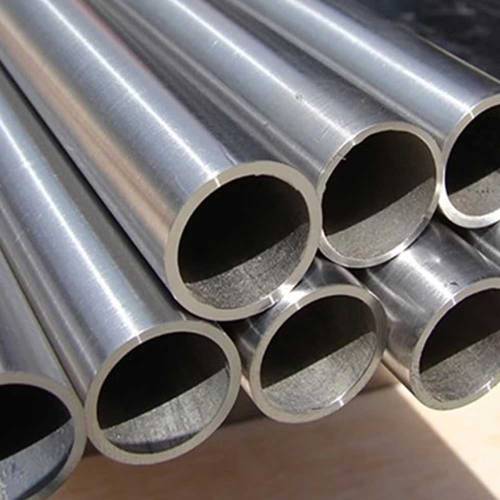 High-Quality Welded Round Pipe – Mill Finished Compatible with Water Gas and Chemical Manufacturers, Suppliers in Surat